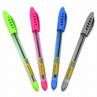Химикалкa с пластмасова конструкция и капачки в различни цветове  306 А-651,  0,7 мм.